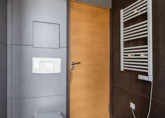 Appartement 60m2 Bien Amenage- 12 - 4p